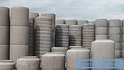 Utvalget av betongprodukter. Utvalget av betongprodukter.