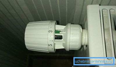 Automatisk varmekontroll med termoventil Automatisk varmekontroll med termoventil