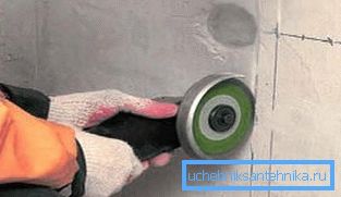 Jo kraftigere grinder, jo dypere sporet kan bli laget Jo kraftigere grinder, jo dypere sporet kan bli laget