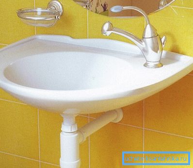 Baby vask passer perfekt inn i leiligheten badet Baby vask passer perfekt inn i leiligheten badet
