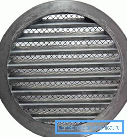 For gulvet er det bedre å bruke metallgitter med garn. For gulvet er det bedre å bruke metallgitter med garn.