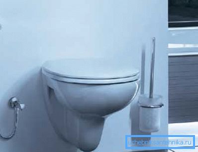 Dusj bidet toalett gjør det mulig å spare plass Dusj bidet toalett gjør det mulig å spare plass