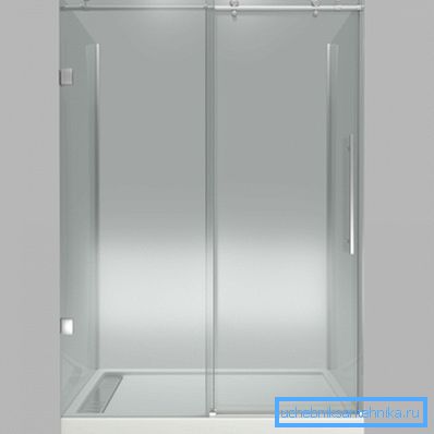 En dusj med en lav base 90x120 er en populær løsning for ditt bad.