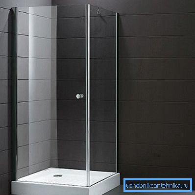 Et dusj hjørne på 80 med 90 cm gir deg mulighet til å vinne litt mer ledig plass. Et dusj hjørne på 80 med 90 cm gir deg mulighet til å vinne litt mer ledig plass.