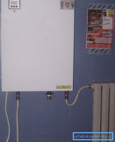 Økonomisk elektrisk oppvarming av huset med kjele Økonomisk elektrisk oppvarming av huset med kjele
