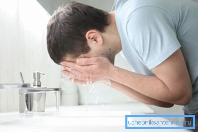 Driftskran på badet Driftskran på badet