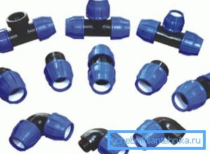 Fittings for HDPE-rør er svært forskjellige, det vil tillate å implementere noen designløsninger. Fittings for HDPE-rør er svært forskjellige, det vil tillate å implementere noen designløsninger.