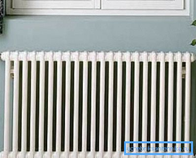 Bilde av den installerte radiatoren Bilde av den installerte radiatoren