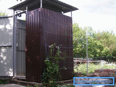 Hoveddusj fra et profesjonelt gulv Hoveddusj fra et profesjonelt gulv