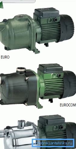Flertrinns sentrifugal selvpumpende pumpe. Flertrinns sentrifugal selvpumpende pumpe.