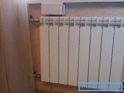 I fotoventilventilen under vinduskarmen I fotoventilventilen under vinduskarmen