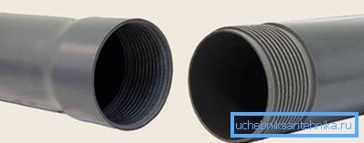PVC hylserør med gjenget flens. PVC hylserør med gjenget flens.