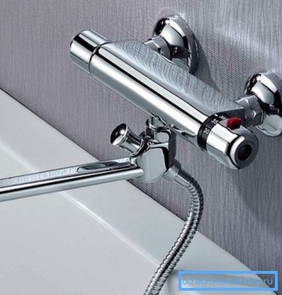 Den originale designen og det høyeste nivået av komfort når du bruker - de karakteristiske egenskapene til termostatiske blandere Den originale designen og det høyeste nivået av komfort når du bruker - de karakteristiske egenskapene til termostatiske blandere