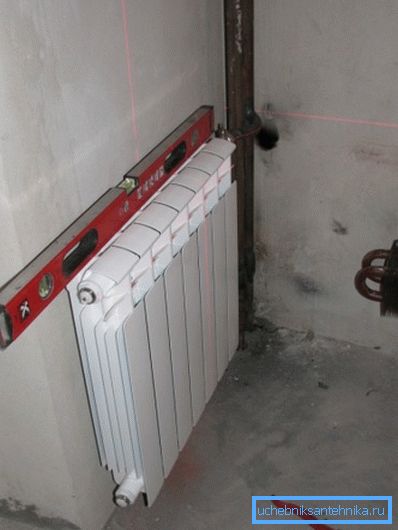 Den planlagte utskifting av utmattede batterier utføres ved overhaling. Den planlagte utskifting av utmattede batterier utføres ved overhaling.