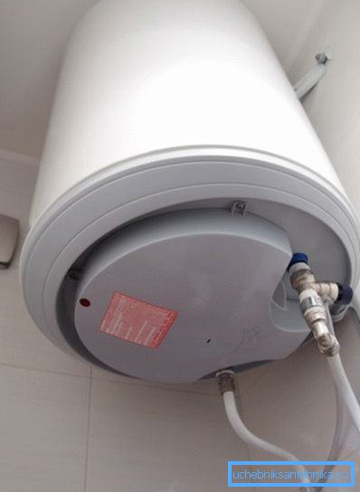 Tilkobling til vannkumulativ elektrisk kjele Tilkobling til vannkumulativ elektrisk kjele