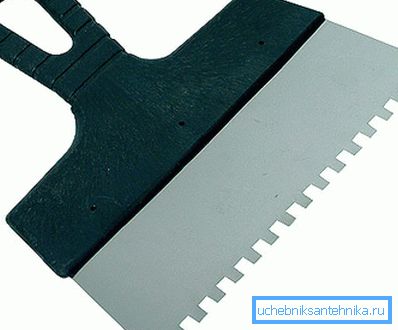Eksempel på en hakkede trowel Eksempel på en hakkede trowel