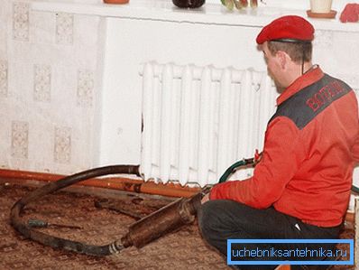 Radiator spyles uten å fjerne Radiator spyles uten å fjerne