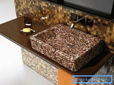Sink-mosaikk gjør det selv (betong) Sink-mosaikk gjør det selv (betong)