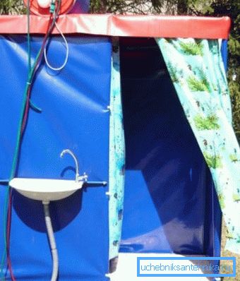 Gardin til landdusj fra polyester Gardin til landdusj fra polyester