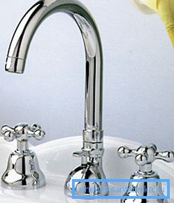 Den 3-hulls vaskenblandingen ser veldig interessant ut, men mye mer fungerer med det, spesielt når du borer Den 3-hulls vaskenblandingen ser veldig interessant ut, men mye mer fungerer med det, spesielt når du borer