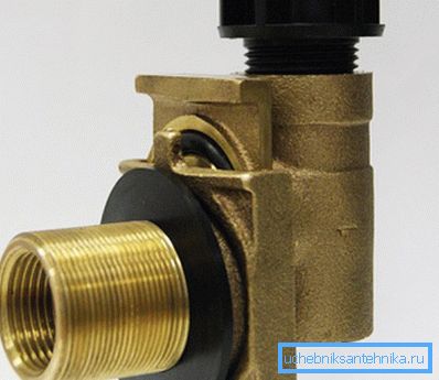 Koble deretter adapterdelene Koble deretter adapterdelene