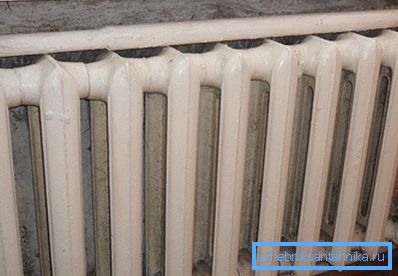 Oppvarming av radiatorlekkasje Oppvarming av radiatorlekkasje