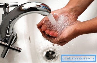 Temperatur er en av de viktigste egenskapene. Temperatur er en av de viktigste egenskapene.