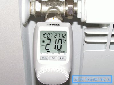 Mikroprosessor-kontrollert termostat Mikroprosessor-kontrollert termostat
