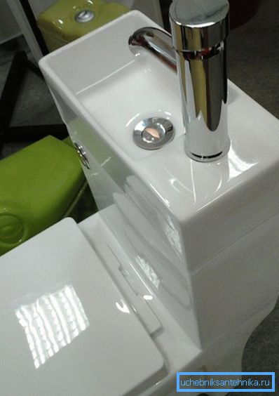 Toalett monoblock Toalett monoblock