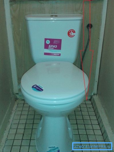 Toaletter opptil 70 cm (lave) er installert på bad med sanitærskap Toaletter opptil 70 cm (lave) er installert på bad med sanitærskap