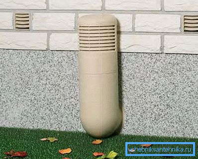Ventilasjon av kjelleren av huset fra plastrør Ventilasjon av kjelleren av huset fra plastrør