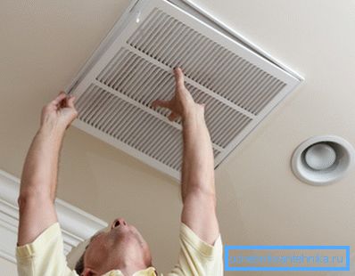 Ventilasjonsuttak kan dekoreres med dekorative griller. Ventilasjonsuttak kan dekoreres med dekorative griller.