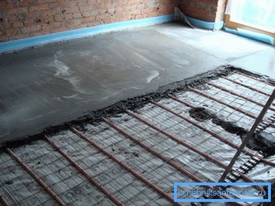 Den siste fasen av arbeidet - pouring concrete Den siste fasen av arbeidet - pouring concrete